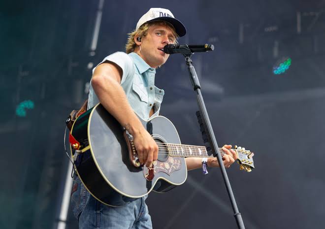 Hudson Westbrook playing live